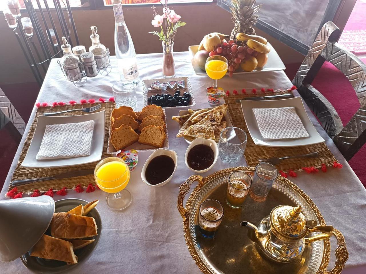 Merzouga Traditional Luxury Camp Eksteriør billede